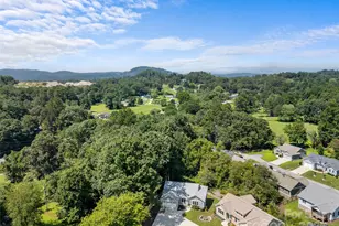 58 Olde Oak Ln, Hendersonville, NC 28792 - Photo 6