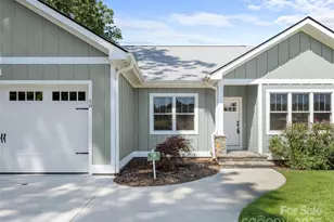 58 Olde Oak Ln, Hendersonville, NC 28792 - Photo 4