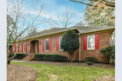 3517 Honeysuckle Drive, Matthews, NC 28104 - Photo 4