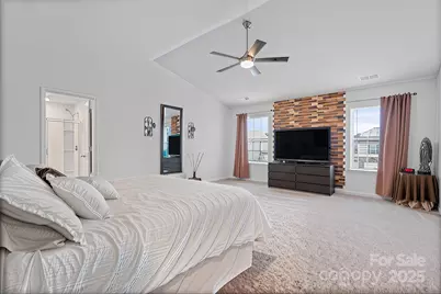 919 Rock Haven Drive, Charlotte, NC 28216 - Photo 20