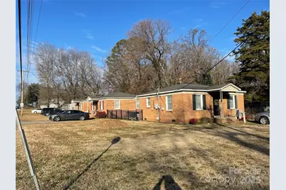 1902 Catherine Simmons Avenue #30, Charlotte, NC 28216 - Photo 1