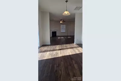 10422 Bradstreet Commons Way, Charlotte, NC 28215 - Photo 6