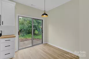 12016 Gemstone Ct, Charlotte, NC 28269 - Photo 16