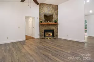 872 Hayes Rd, Columbus, NC 28722 - Photo 8