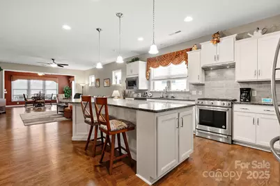 689 Birchway Drive, Fort Mill, SC 29715 - Photo 8