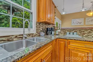 159 S Willow Brook Dr, Asheville, NC 28806 - Photo 14