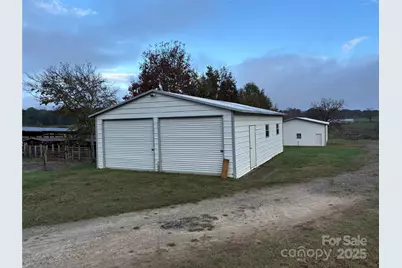 2022 Friendship Church Road, Taylorsville, NC 28681 - Photo 16