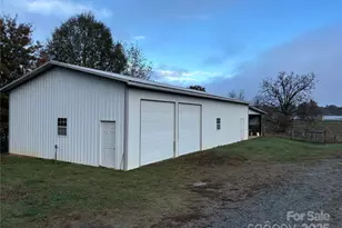 2022 Friendship Church Rd, Taylorsville, NC 28681 - Photo 18