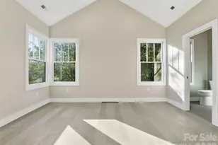 30 Olde Oak Ct, Hendersonville, NC 28792 - Photo 6