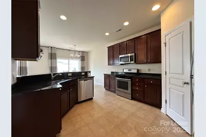 6516 Portland Rose Lane, Charlotte, NC 28210 - Photo 8