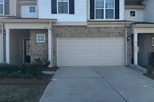 6516 Portland Rose Ln, Charlotte, NC 28210 - Photo 2