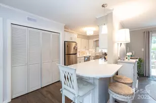 2229 Rexford Rd, Charlotte, NC 28211 - Photo 16