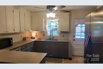 27 Southbrook Drive, York, SC 29745 - Photo 2