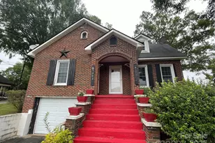 1302 W A St, Kannapolis, NC 28081 - Photo 2
