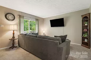 102 Aycock St, Black Mountain, NC 28711 - Photo 14