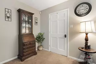 102 Aycock St, Black Mountain, NC 28711 - Photo 12