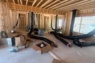 5019 Ardenwoods Dr, Charlotte, NC 28215 - Photo 6