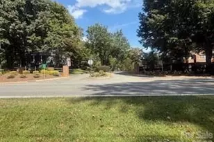 5019 Ardenwoods Dr, Charlotte, NC 28215 - Photo 26