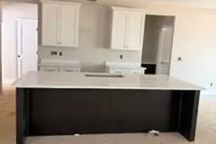 5019 Ardenwoods Dr, Charlotte, NC 28215 - Photo 10