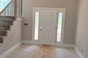 5019 Ardenwoods Dr, Charlotte, NC 28215 - Photo 2