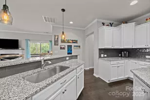 18804 Avery Park Dr, Cornelius, NC 28031 - Photo 18