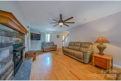 303 Theron Court, Candler, NC 28715 - Photo 8