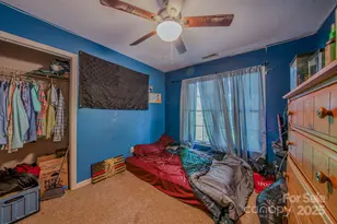 303 Theron Ct, Candler, NC 28715 - Photo 18