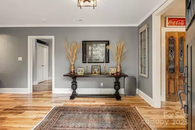 52 Shorewood Drive, Asheville, NC 28804 - Photo 4