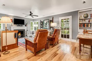 52 Shorewood Dr, Asheville, NC 28804 - Photo 6