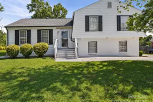 7335 Meadowdale Ln, Charlotte, NC 28212 - Photo 1