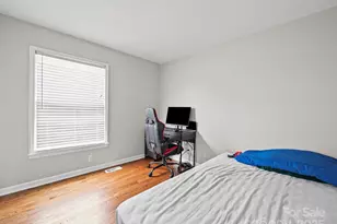 7335 Meadowdale Ln, Charlotte, NC 28212 - Photo 16