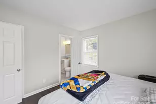 7335 Meadowdale Ln, Charlotte, NC 28212 - Photo 30