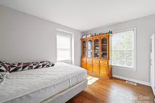 7335 Meadowdale Ln, Charlotte, NC 28212 - Photo 18