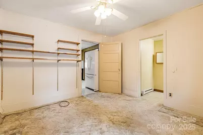 141 Macedonia Road, Asheville, NC 28804 - Photo 16