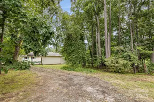 141 Macedonia Rd, Asheville, NC 28804 - Photo 34