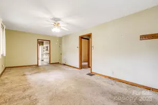 141 Macedonia Rd, Asheville, NC 28804 - Photo 6