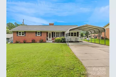 241 Grandview Circle, Waynesville, NC 28786 - Photo 2