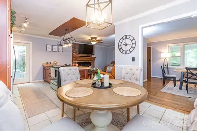 936 Toxaway Drive, Hendersonville, NC 28791 - Photo 10