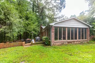 936 Toxaway Dr, Hendersonville, NC 28791 - Photo 22