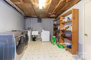 936 Toxaway Dr, Hendersonville, NC 28791 - Photo 24