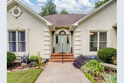 202 Woodridge Drive, Belmont, NC 28012 - Photo 2