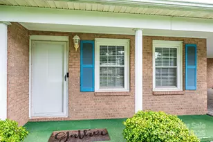 2541 Raintree St, Connelly Springs, NC 28612 - Photo 2