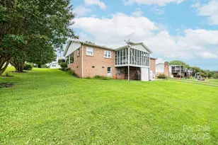 2541 Raintree St, Connelly Springs, NC 28612 - Photo 36