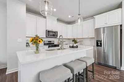 3062 Finchborough Court #240, Charlotte, NC 28269 - Photo 6