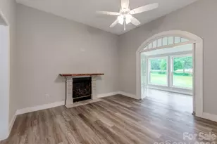 776 S Grove St, Lincolnton, NC 28092 - Photo 16