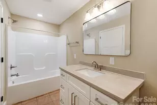 776 S Grove St, Lincolnton, NC 28092 - Photo 38