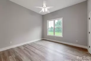 776 S Grove St, Lincolnton, NC 28092 - Photo 32