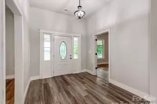 776 S Grove St, Lincolnton, NC 28092 - Photo 12