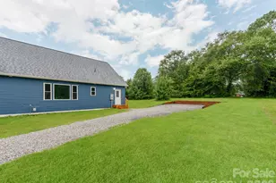 776 S Grove St, Lincolnton, NC 28092 - Photo 42