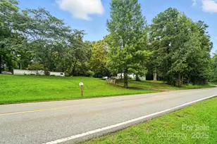 450 Dixon School Rd, Kings Mountain, NC 28086 - Photo 14
